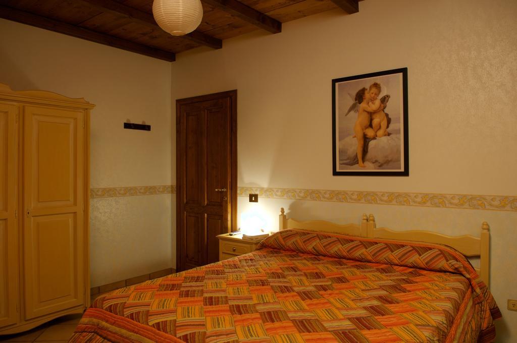 Bed and Breakfast La Colonna Montelanico Экстерьер фото
